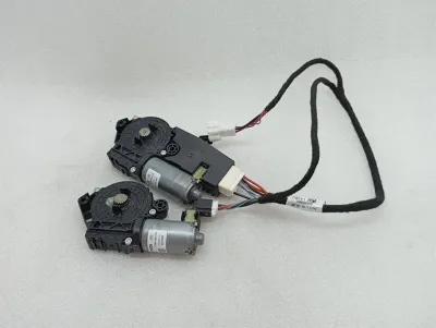 Moteur de toit ouvrant MERCEDES Classe C W205 A2059002729 SET -