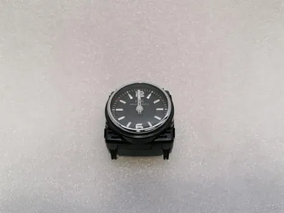 MERCEDES C63 AMG W205 Tidklockor A2138271300 IWC KLOCKA Analog M177 AMG-