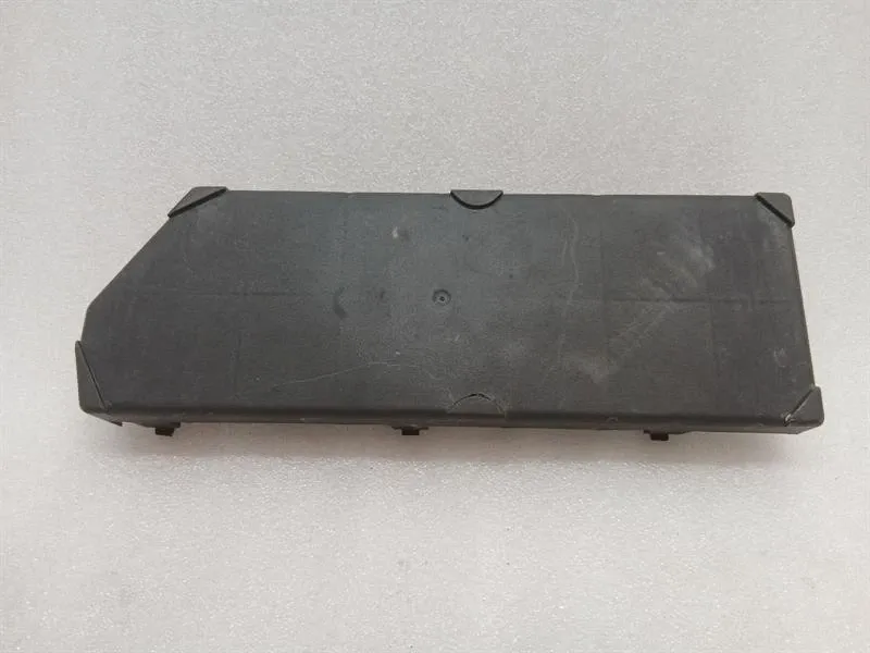 PORSCHE 911 CARRERA 3.2 1984-1989 91161216108 FUSE BOX COVER-