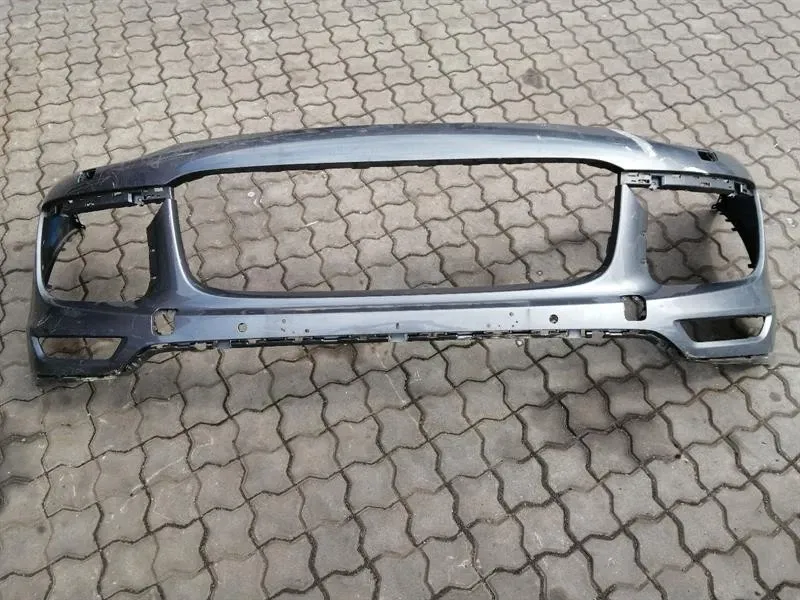 Porsche Cayenne 958 92A Front Bumper 7P5807221E Front Bumper -
