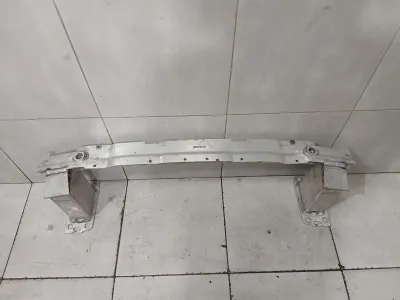 Porsche Cayenne 9Y MK3 E3 Передняя балка бампера 9Y0807109 Передний кронштейн бампера