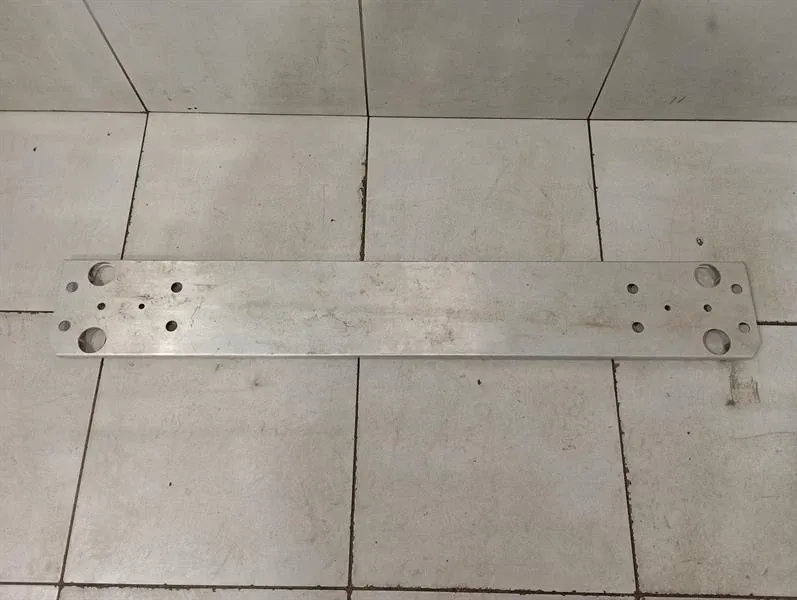 Land Rover Defender L663 Rear Bumper Beam L8B2-17B892-AE Rear Bumper Carrier-