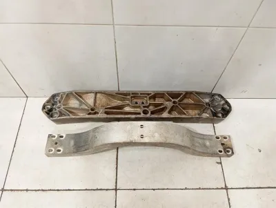 MERCEDES W463A W464 18-24 G63 AMG опора двигателя A4632400800 комплект опор двигателя