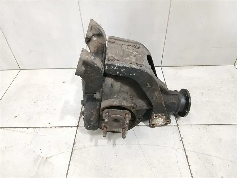 Aston Martin Vantage AM Series 3 1973-1978 Rear Diff Differential c4hu-004-25-