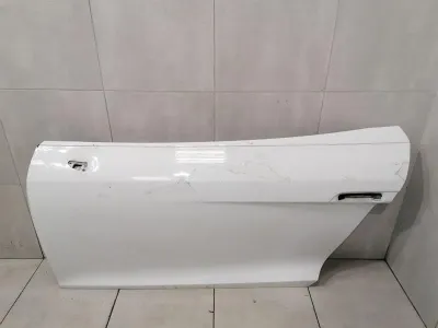 Audi R8 Type 42 V10 5.2 Spyder kreisās priekšējās durvis 427831051A Durvis priekšējās kreisās-