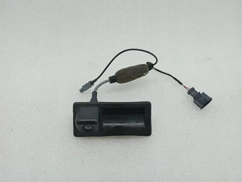 Audi RS4 B8 8K Rear View Camera 5N6827566 Rear View Camera-