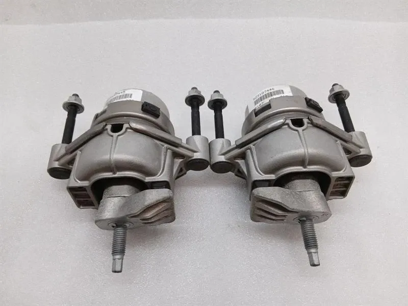 Chevrolet Corvette C7 Grand Sport Gearbox Mount 23187445 Set of 2 Transmission Mounts-