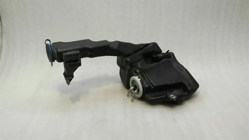 Mercedes E Class W212 Washer Fluid Reservoir A2048600460 Washer Fluid Reservoir -