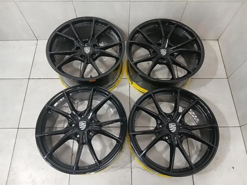 Porsche Cayman 718 Alloy Wheel 982601025H Alloy Wheel SET 8Jx20 ET57 10Jx20 ET45-