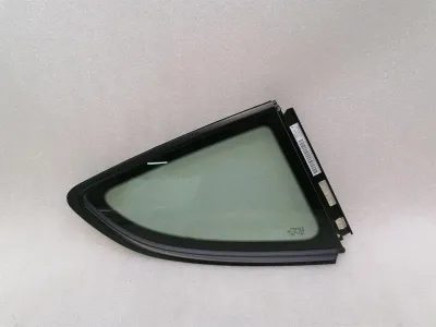 Porsche Cayman 718 Rechtes hinteres Seitenteil 98154311208 Türscheibe 1/4 hinten RH-