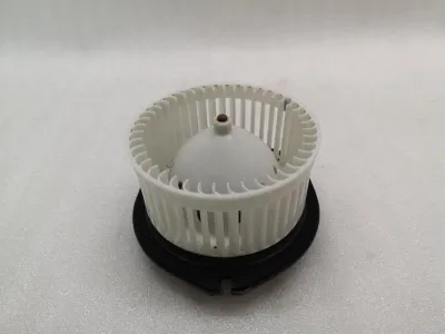 Chevrolet Corvette C6 sildītāja ventilators 23456469 Dzinēja sildītāja ventilators-