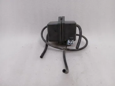 Ferrari 488 F142M Ausgleichsbehälter 306401 Vakuum-Ausgleichsbehälter -