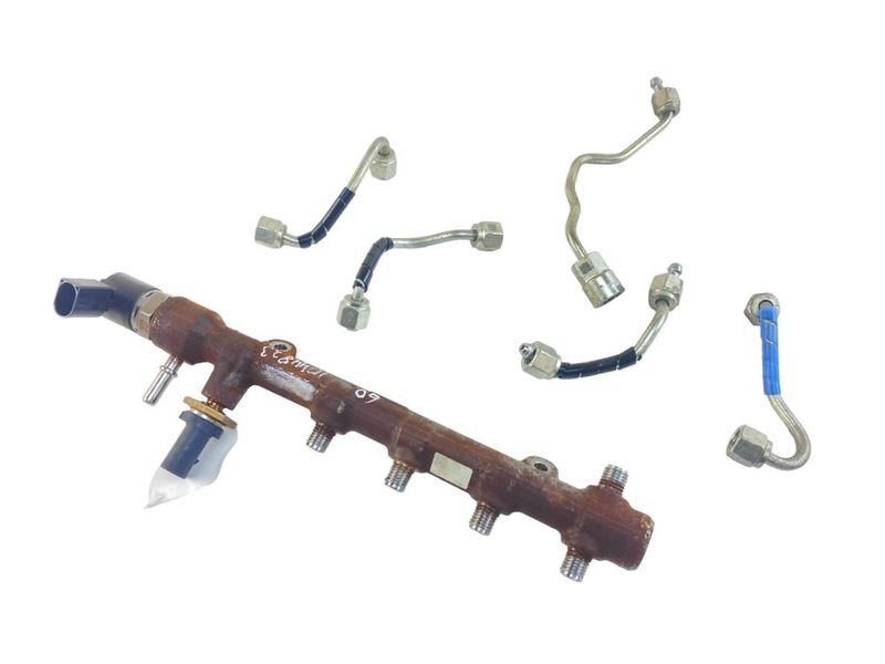 A2C97758000 Fuel Distributor / fuel rail FORD RANGER (TKE) (04.11-)