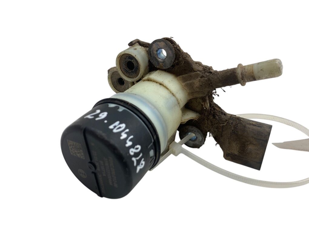 A0004700400 0004700400 AdBlue Pump MERCEDES-BENZ VITO / V-CLASS (W447) (2014-)