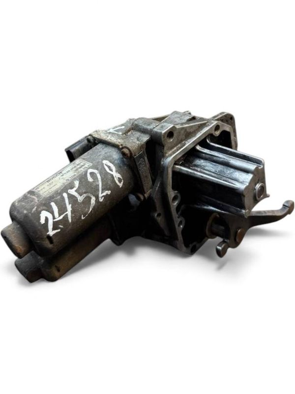 0130008501 0130008500 55351033 Clutch actuator (for robotized gearbox) OPEL ASTRA H (2004-2014)