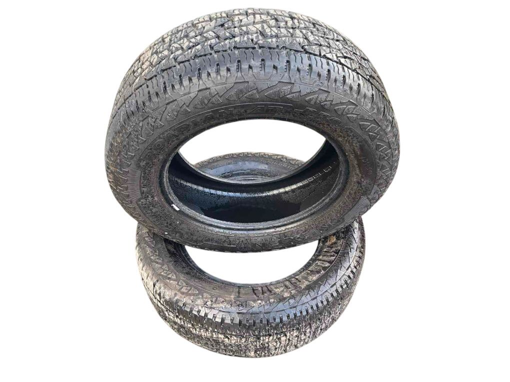 Tyre 2 pcs JEEP GRAND CHEROKEE IV (WK, WK2) (2010-2021)