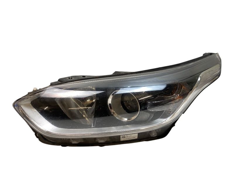 92101J7060 Headlight left KIA CEED III (CD) (2018-)
