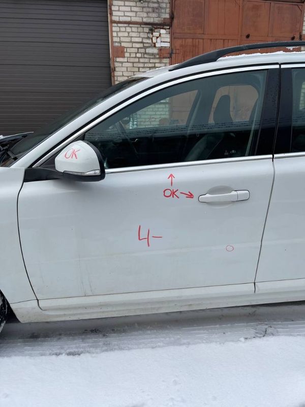 Door Front Left VOLVO V70 III (BW) (2007-2016)