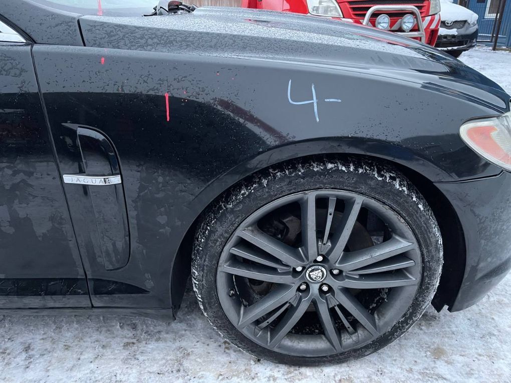 Fender Front Right JAGUAR XF (X250, CC9) (2008-2015)