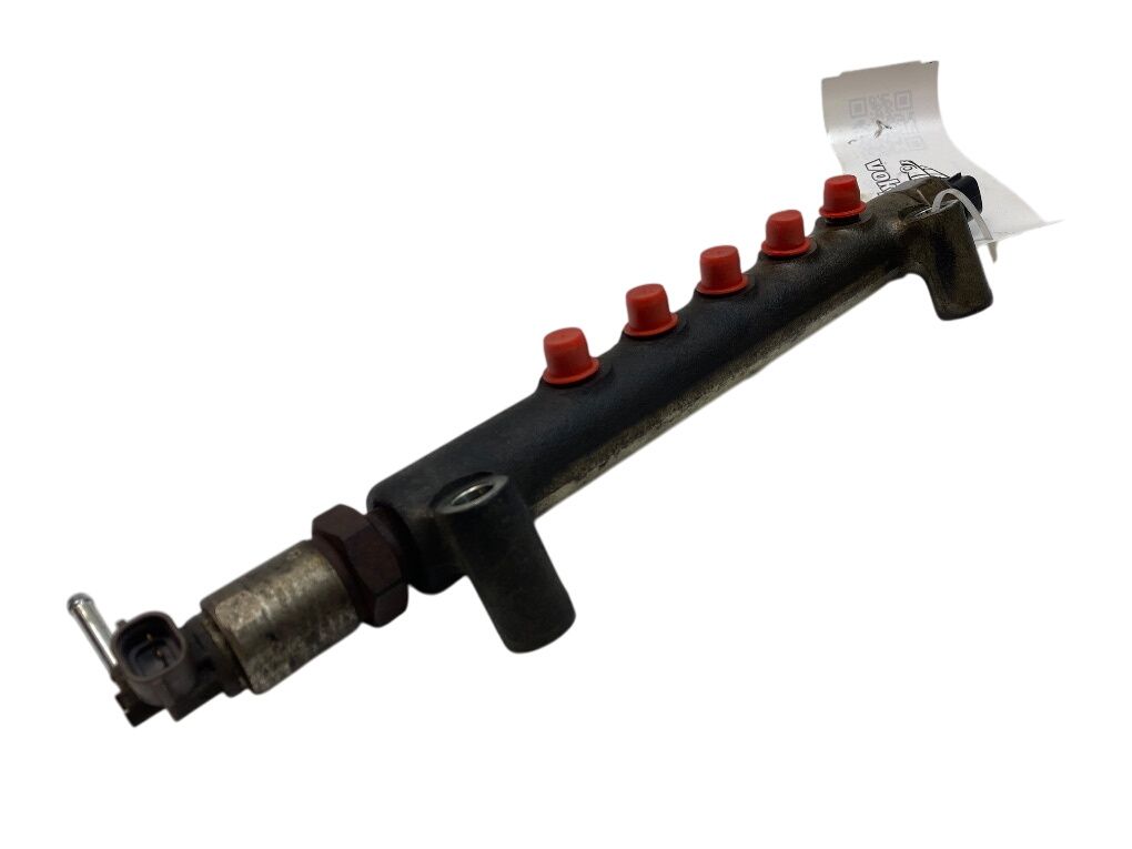 2381030100 Fuel Distributor / fuel rail TOYOTA HILUX VII (AN10, AN20, AN30) (2005-2015)