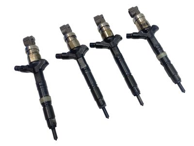 2367039025 Комплект горивни инжектори TOYOTA LAND CRUISER 120 (2002-2009)