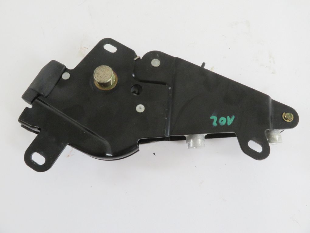 A1298001674 A1298000072 Convertible roof locking mechanism MERCEDES-BENZ SL-CLASS (R129) (1989-2001)