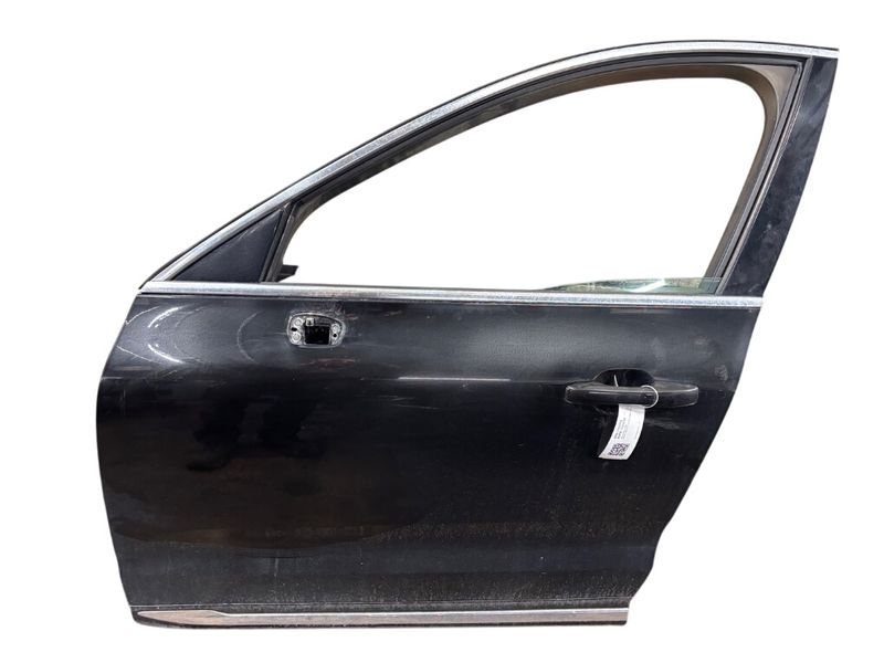 32345930 Door Front Left VOLVO XC60 II (246) (2017-)