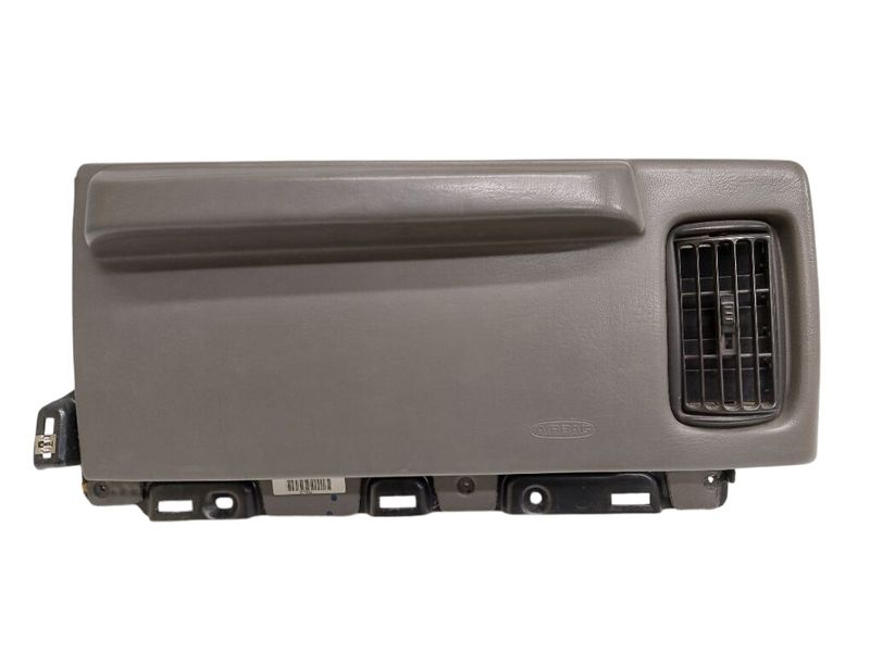 15756148 Dashboard aitbag cover CHEVROLET EXPRESS (2003-)