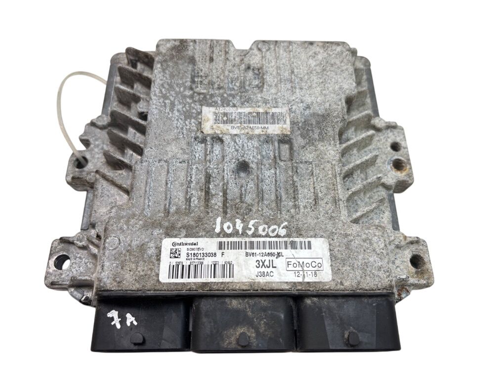 S180133038 Engine Control Unit / module (ECU) FORD FOCUS III (2010-2018)