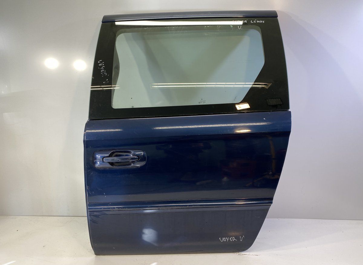 Sliding door left CHRYSLER VOYAGER IV (RG, RS) (2000-2008)