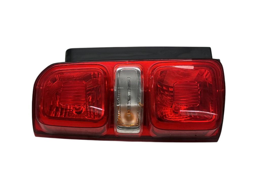 9808243180 Tail light left TOYOTA PROACE (MDY, MDZ) (2016-)