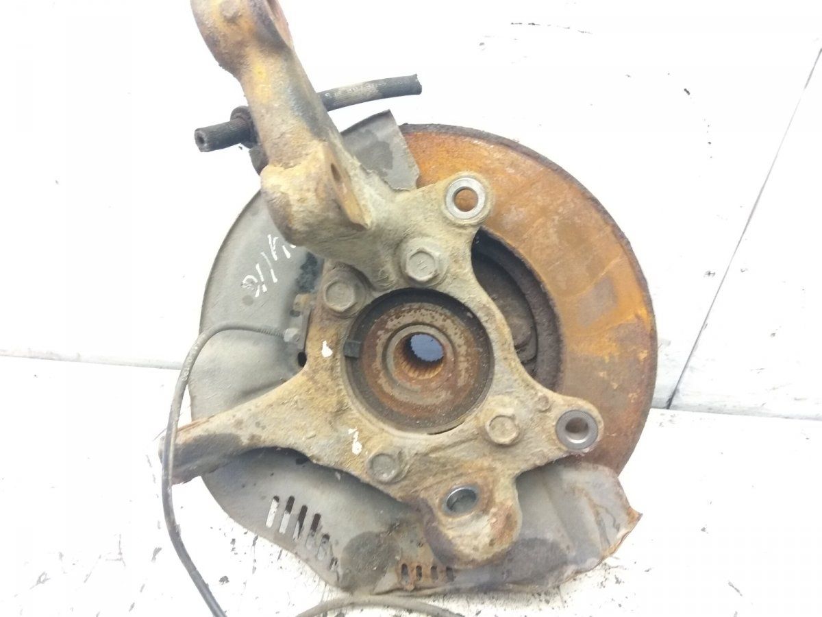 Wheel bearing housing front left TOYOTA COROLLA X (E140, E150) (2006-2012)