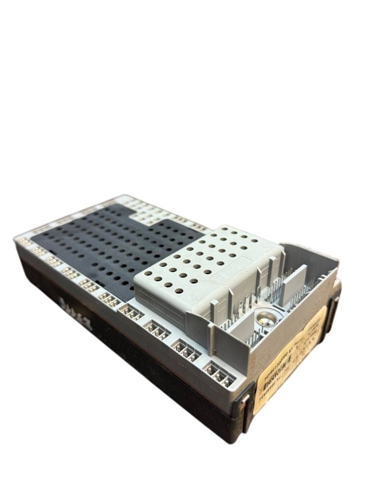 30657428 Fuse box VOLVO S60 I (RS) (2000-2010)