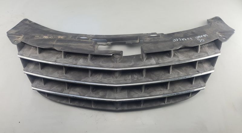 Radiator Grille CHRYSLER VOYAGER IV (RG, RS) (2000-2008)