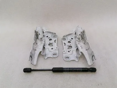BMW 7 series G11 Bonnet Hinge LHS 7347408 Bonnet Hinge Left