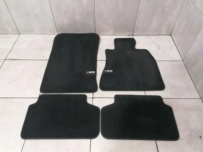 BMW 5 SERIES F90 G30 M5 FLOOR MAT SET M5 RIGHT HAND DRIVE RHD