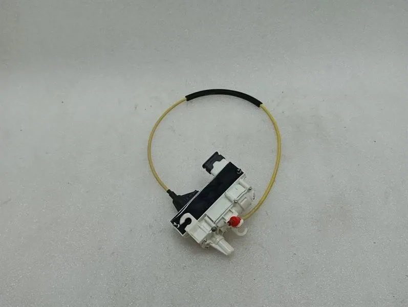 Zamek drzwi BMW G16 M8 Gran Coupe 5a36eb5 z cichym domykiem