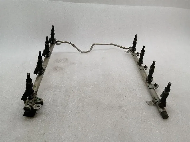 Mercedes CLS W219 Fuel Line A1560701595 Fuel Line A1561530028