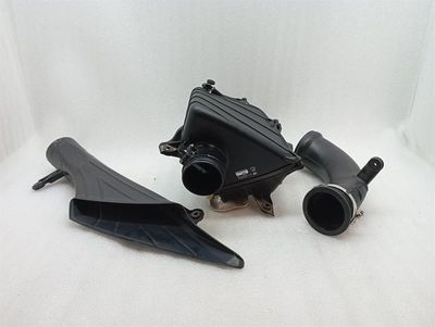 Boîte à filtre à air gauche Lamborghini Huracan Performante 4T0133837