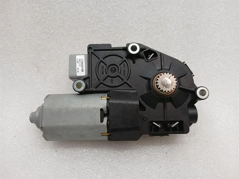 McLaren 600LT Spider Door window motor 1723081B window regulator motor -