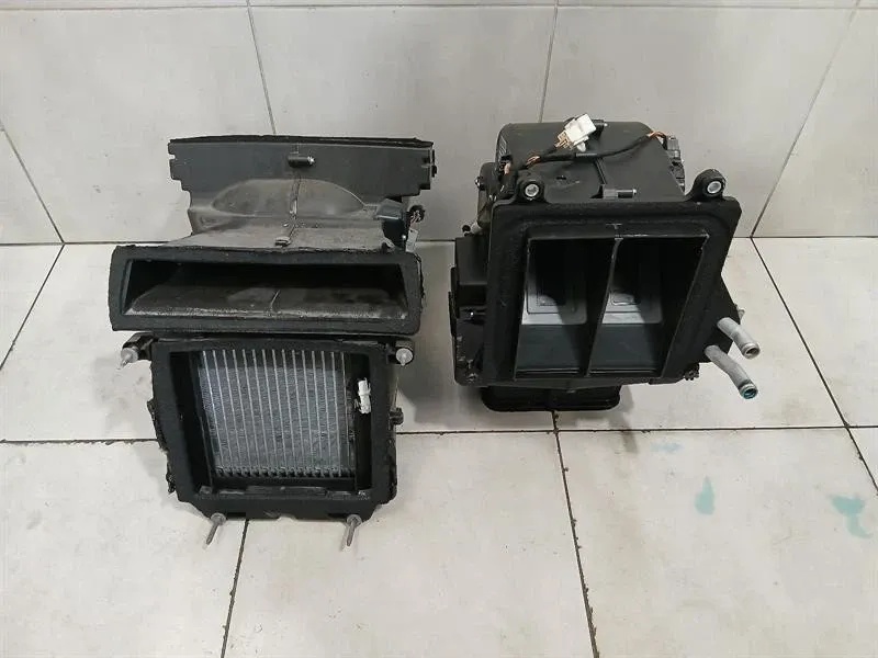 McLaren 570S Spider Heater Blower 13A5729CP Engine Heater Blower-