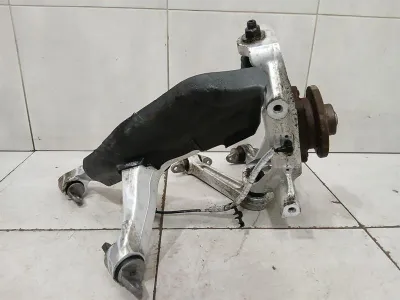 McLaren 570S Spider Left Front Hub 13B1201CP Wheel Bearing Housing Front Left -