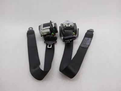 Porsche Boxster 987 front seat belt 98780303403 seat belt belt front -