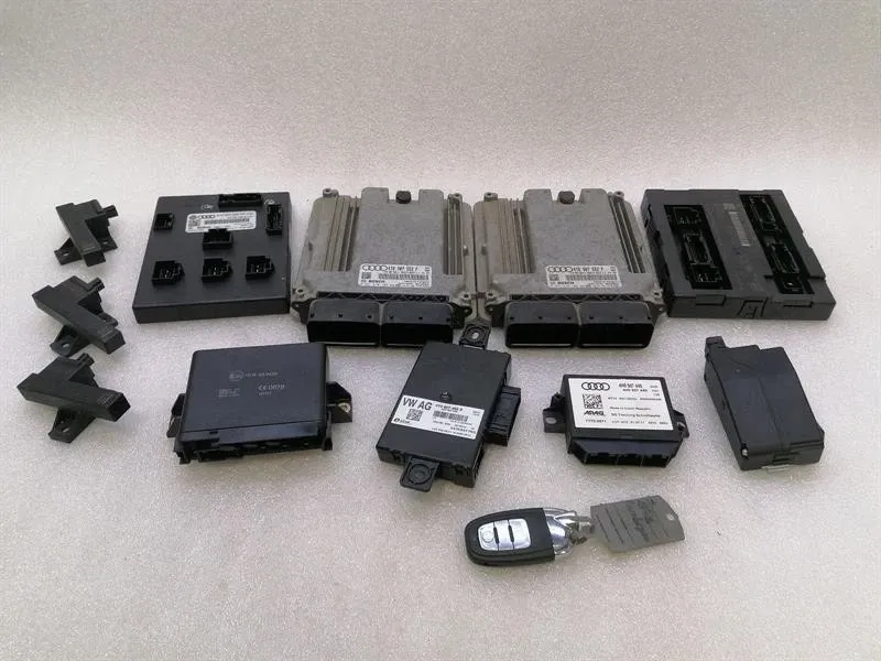 Lamborghini Huracan Performante Engine ECU 4T0907552F SET Engine Control Unit