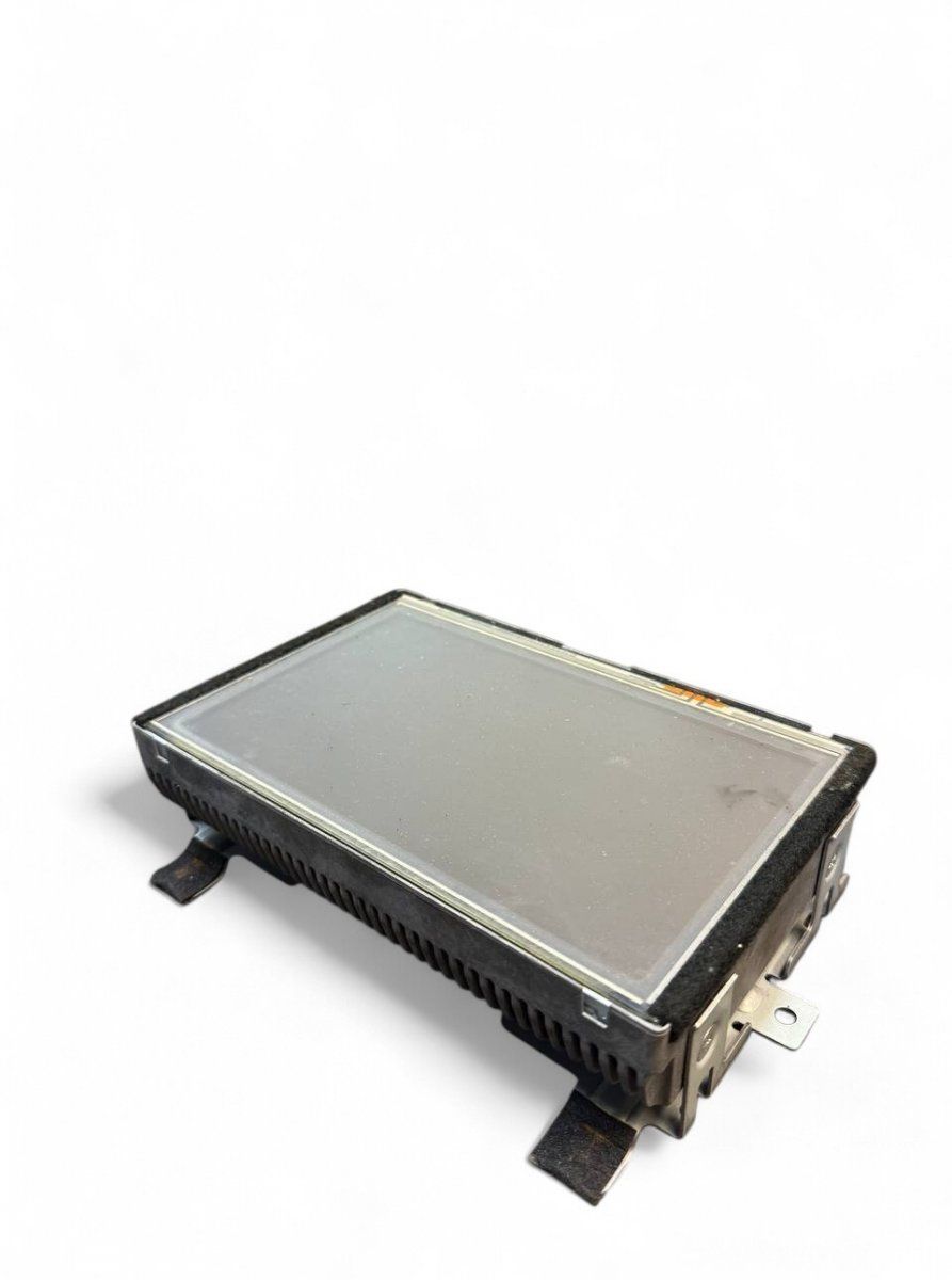 280911JA3C Dash screen INFINITI M IV / Q70 (Y51) (2010-2019) — Europe Delivery