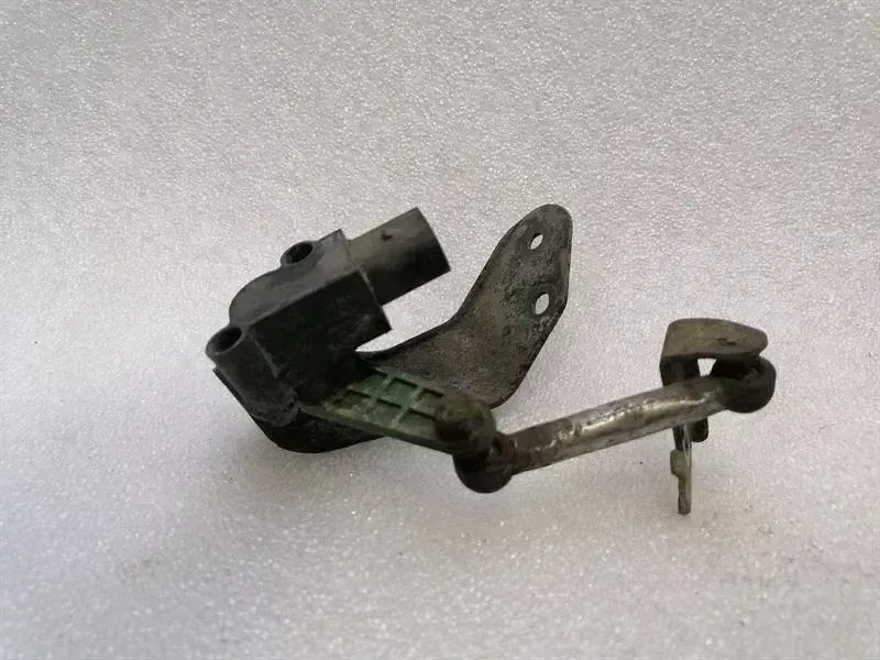 Capteur de niveau Bentley Continental GT W12 3W0616572 — Livraison en Europe