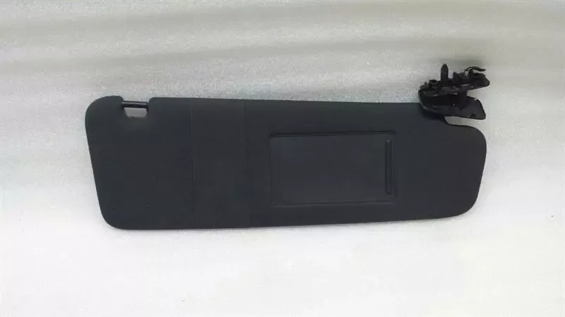 Audi Q7 4L Pare-soleil droit 4L0857552 Panneau de garniture de pare-soleil droit — Livraison en Europe