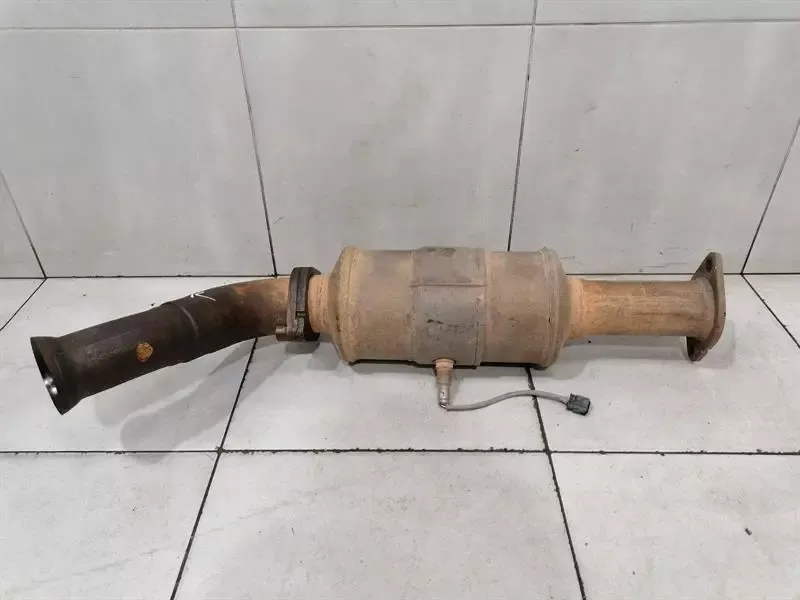 DODGE MEMORY MK5 1500 TRX Catalytic Converter RIGHT Catalyst MOPAR RIGHT — Europe Delivery