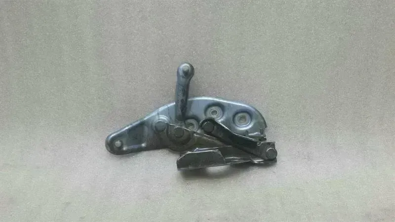 Charnière de capot gauche pour Bentley Continental GT W12 3W0823301E — Livraison en Europe