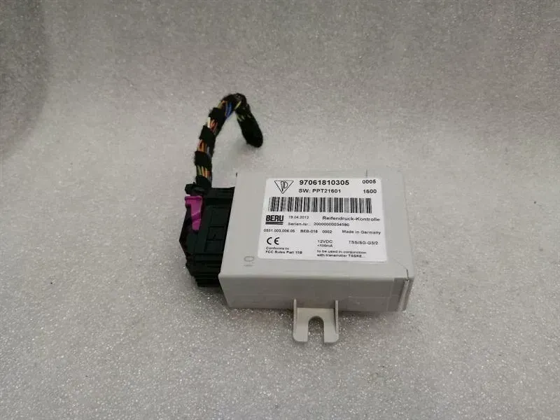Porsche Panamera 970 RDK Electronic Module 97061810305 Control Unit RDK — Europe Delivery
